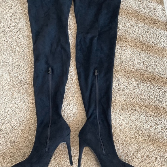 Black faux suede over the knee boots - black faux suede stiletto heels boots - Picture 5 of 9